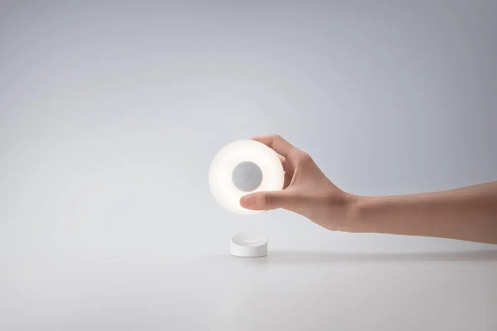 Xiaomi Lampada Con Sensore Di Movimento Removibile Bluetooth White BHR5278GL.webp