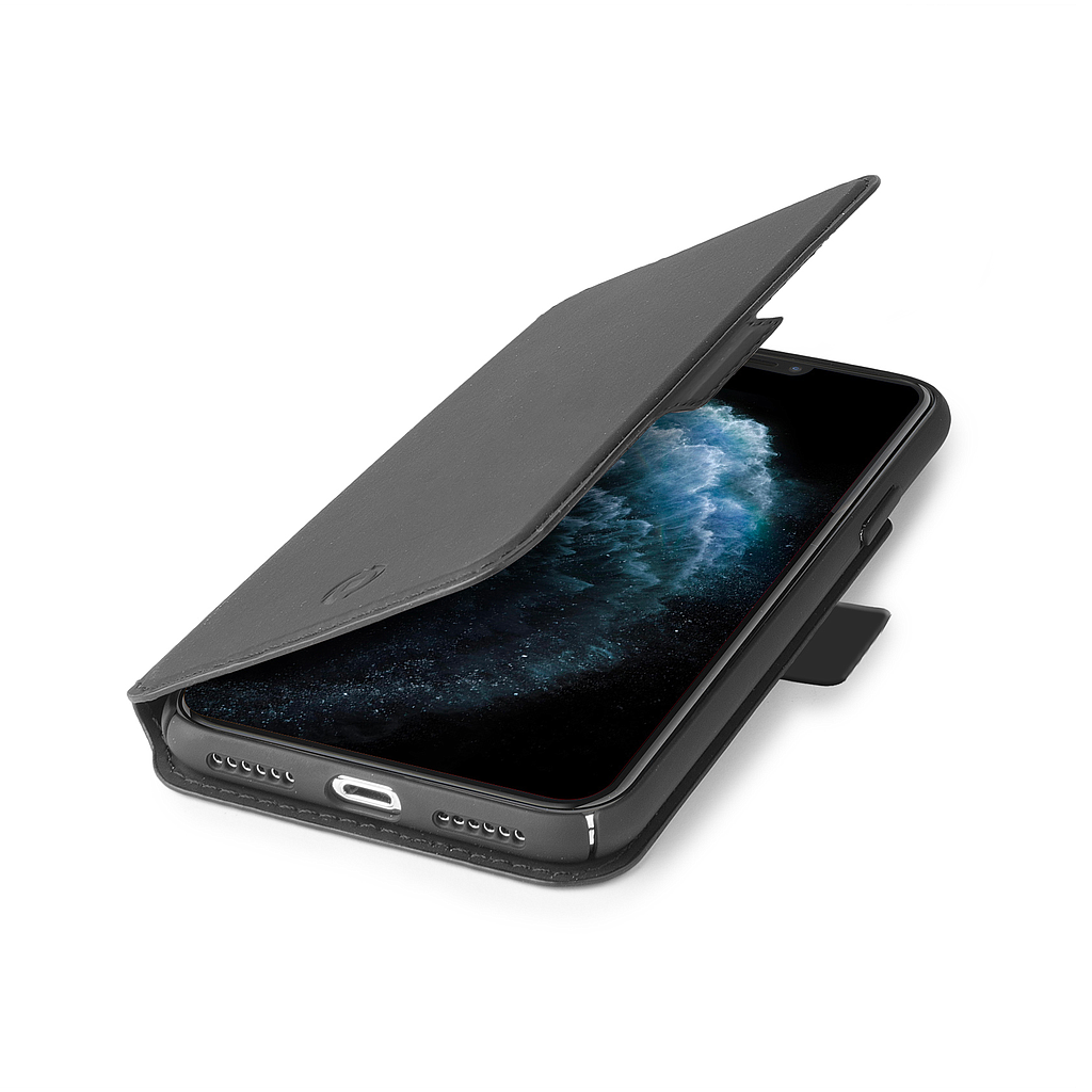 Case Celly iPhone 11 pro Max wallet case black PRESTIGEM1002BK