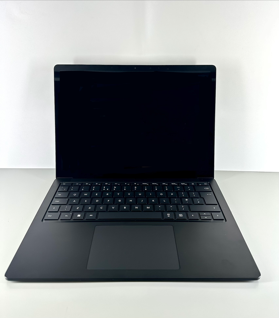 Microsoft Surface 4 13,5'' Intel Core i5-1145G7 / 8GB LPDDR4 / 256GB NVME SSD / No OS Installato Ricondizionato